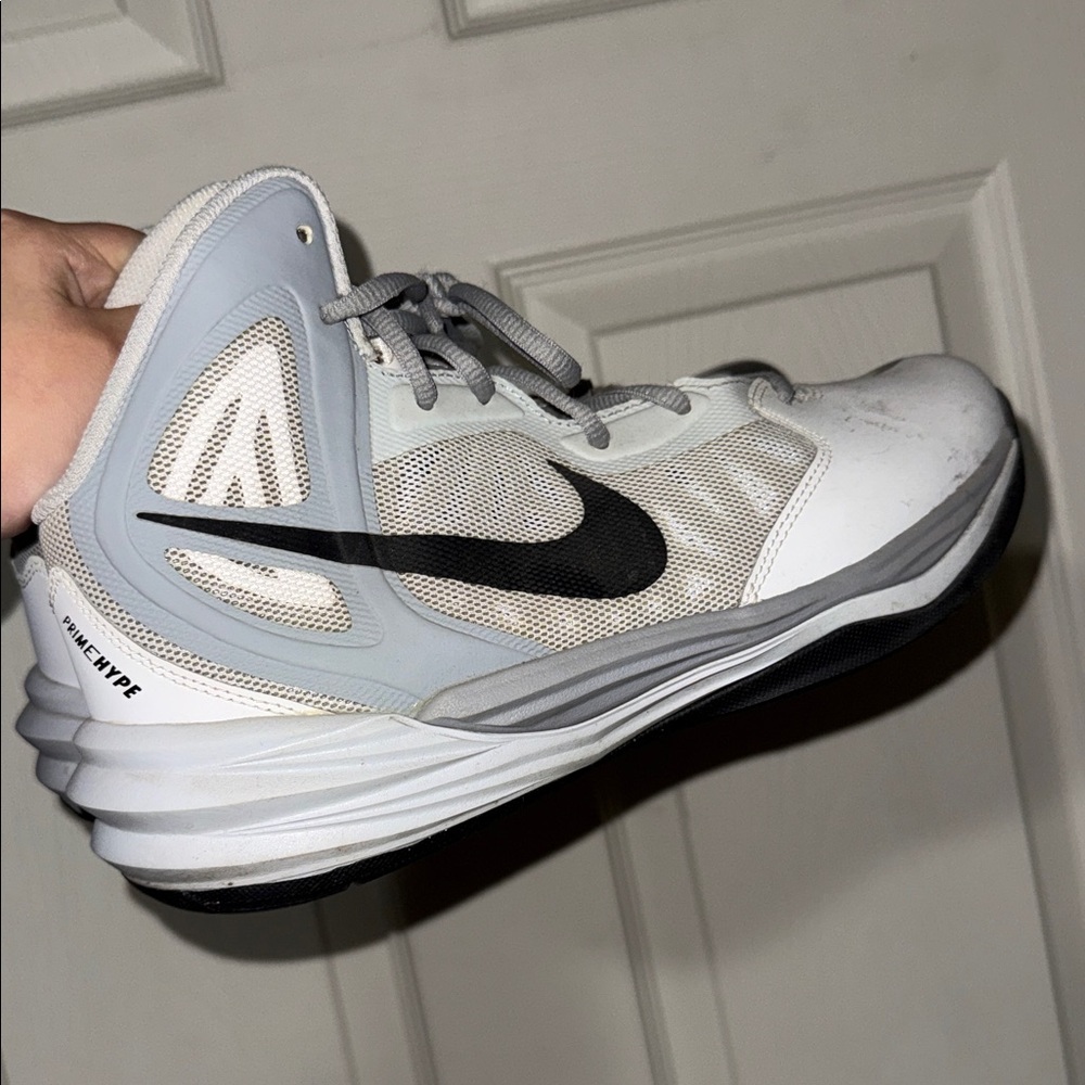 Nike Athletic Shoes - White and Gray
